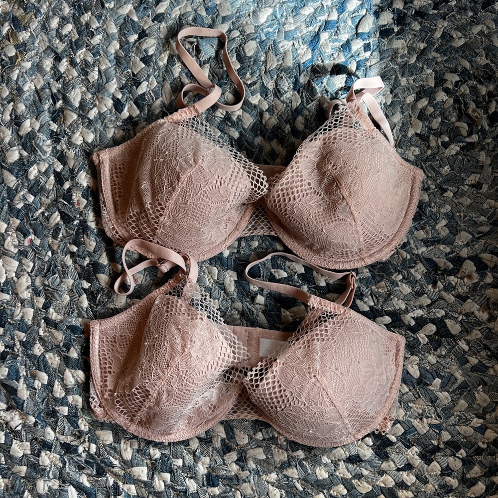 DKNY bra set of 2 size 34D blush